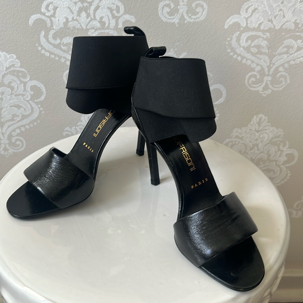 High heel sandal